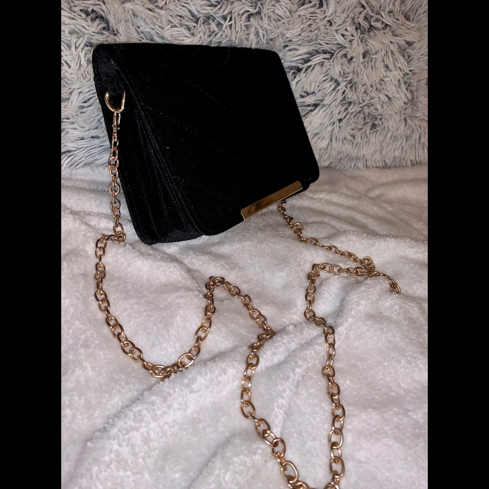 Velvet Crossbody with Gold Chain